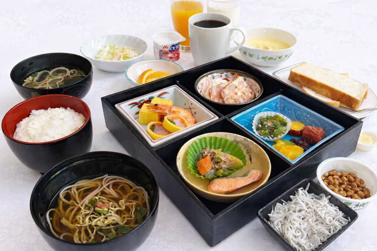 和洋食のミニバイキング